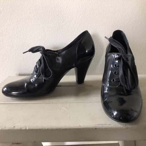 H&M Divided Oxford Heels Lace-up Black Patent - Picture 1 of 8